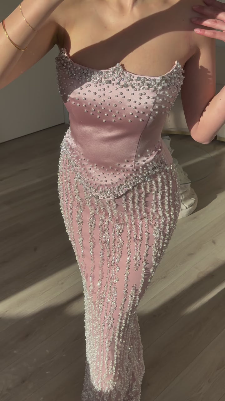Glamorous Strapless Mermaid Evening Dress with Pearls LA73070