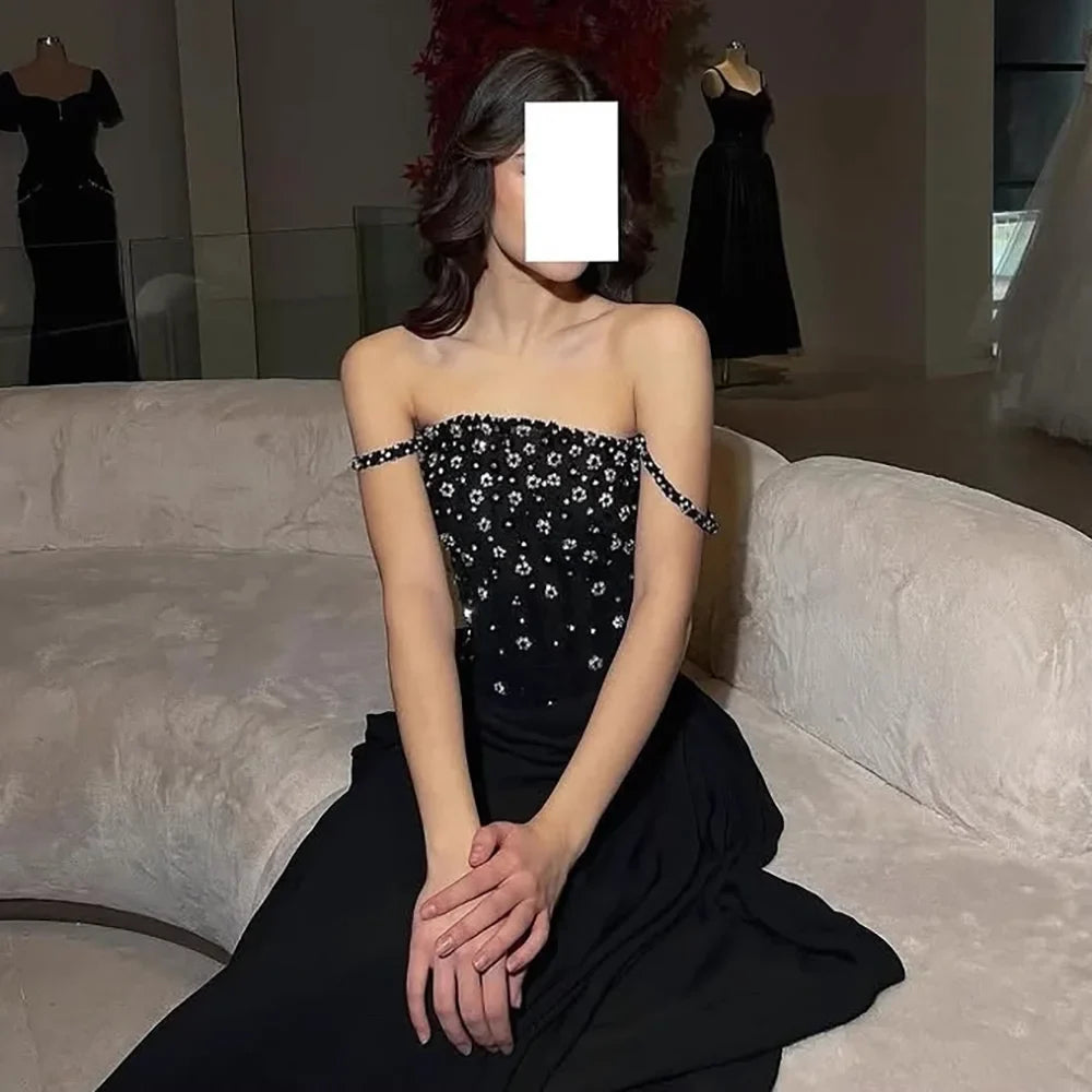 Luxury Black Beaded Mermaid Prom Dress with Spaghetti Straps LA73047