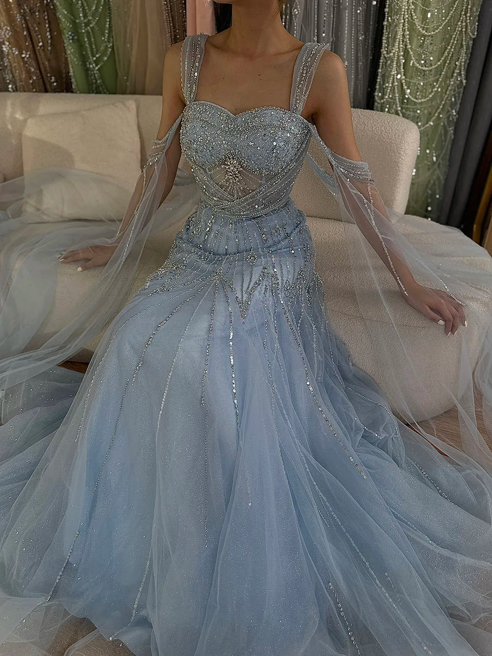 Luxury Dubai pink Beaded Spaghetti Strap Design A-Line Evening Dresses Gowns with Cape Sleeves for Formal Occasion LA72726