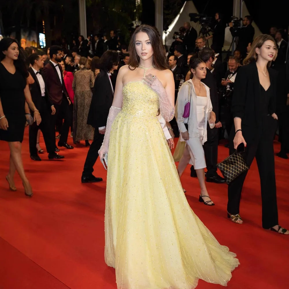 Sparkly Luxury Beaded Yellow Halter Evening Dress Gloves Saudi LA72948