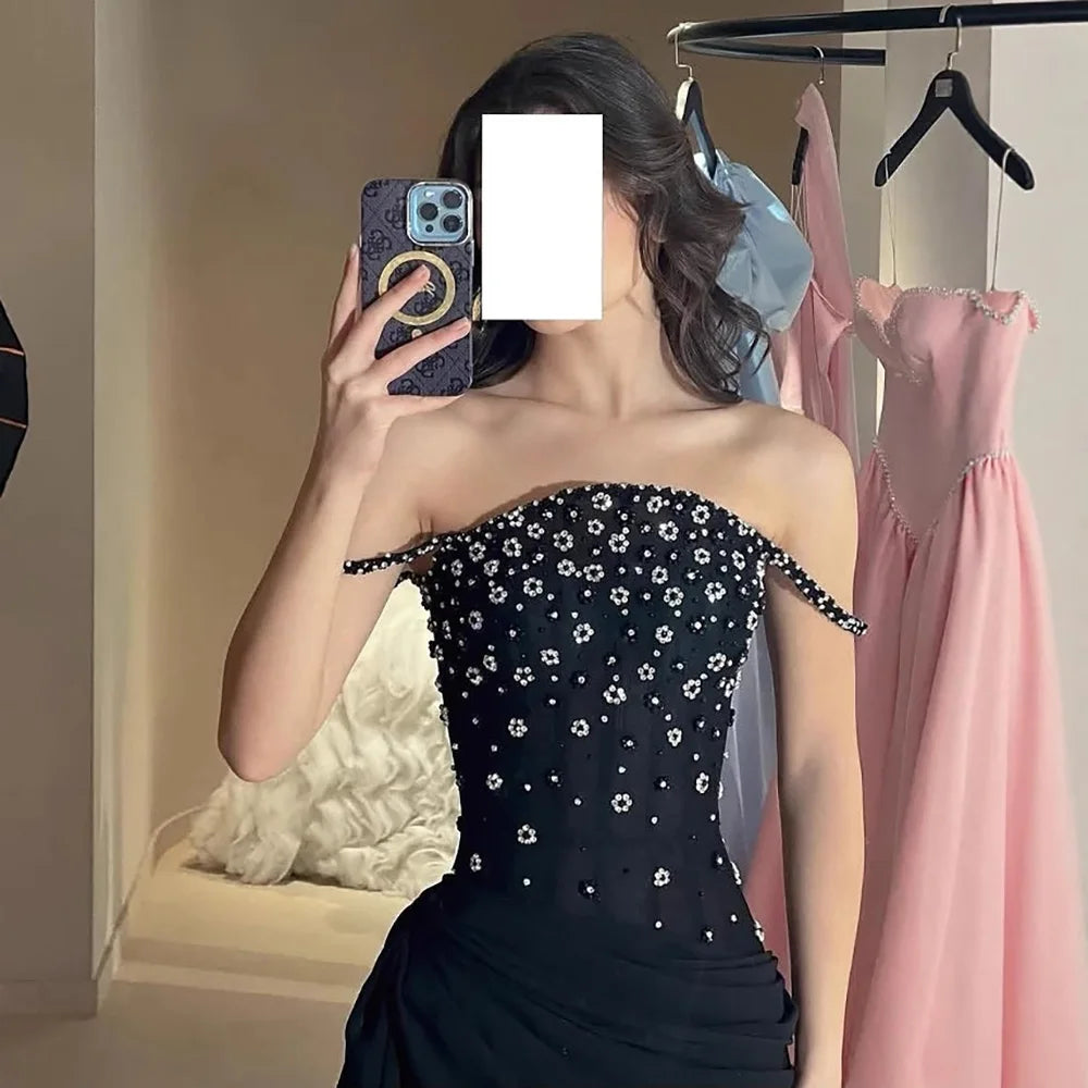 Luxury Black Beaded Mermaid Prom Dress with Spaghetti Straps LA73047