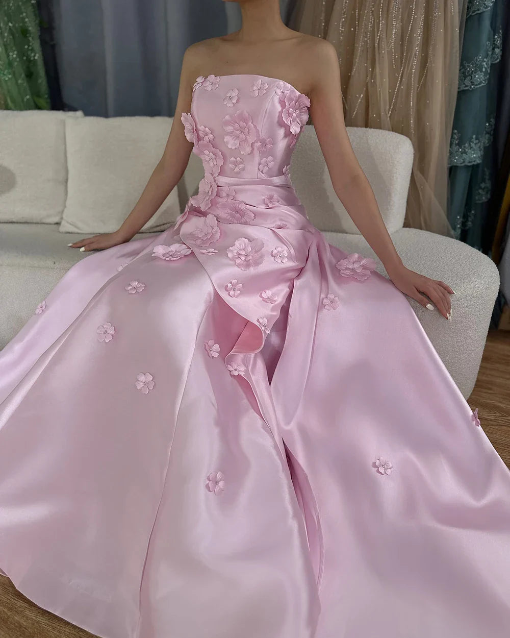 Luxury Dubai Saudi Pink Ruched Appliques Satin Mermaid Evening Dress Gown Lace-Up Back for Formal Occasion LA72740