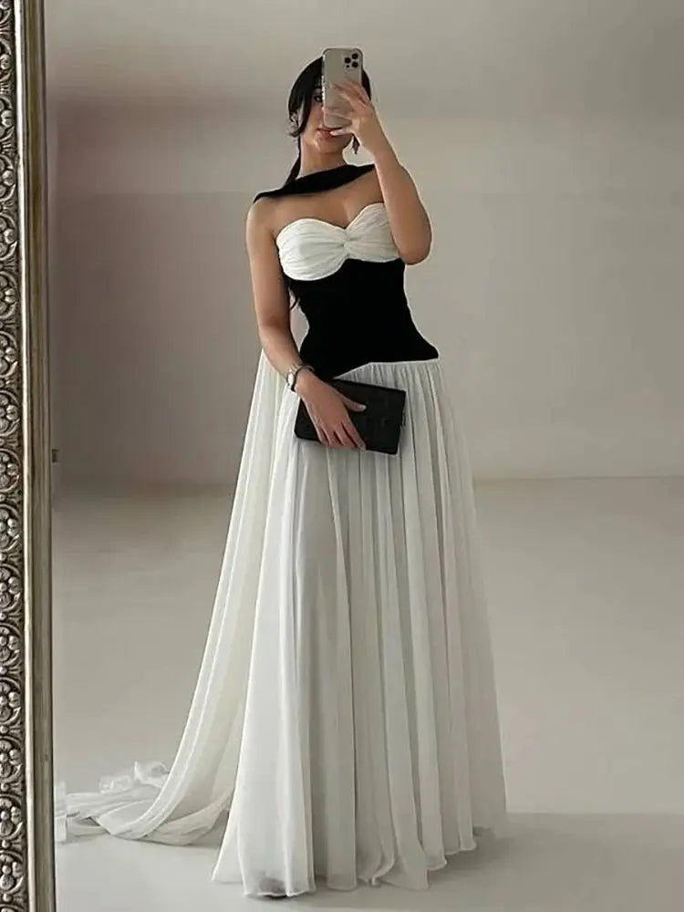 Chic Black and White Strapless A-Line Prom Dress LA73048