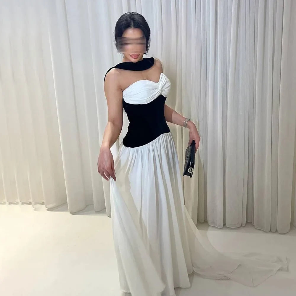 Chic Black and White Strapless A-Line Prom Dress LA73048