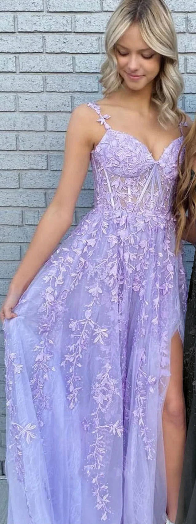 erene Hill Arabic Lilac A-Line Spaghetti Straps Long Lace Prom Dress with Split LA72692