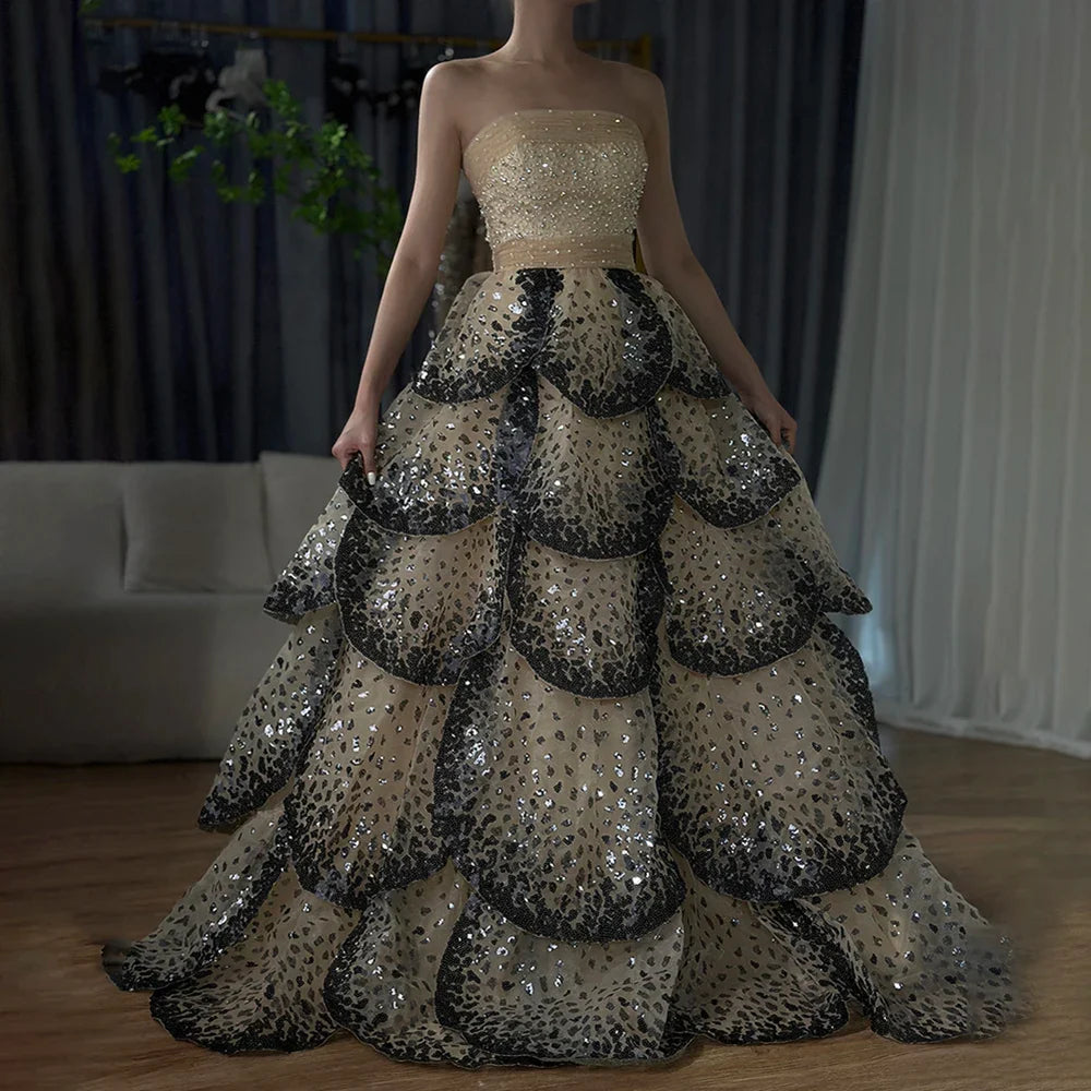 Luxury Dubai Black Nude Luxury Saudi Evening Dresses with Sparkly Sequin Tiered Ruffles for Formal Gowns LA72505A