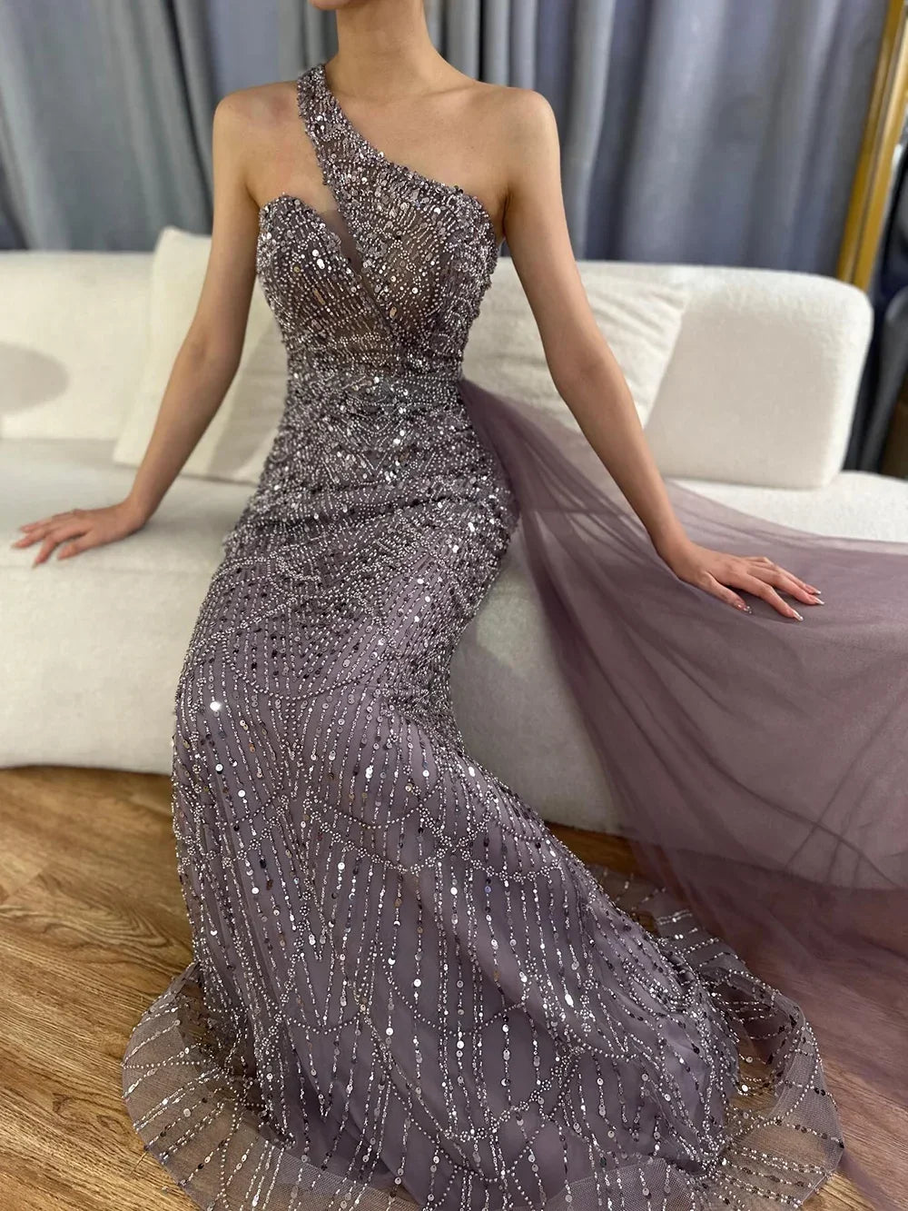 Luxury Dubai Purple One Shoulder Saudi Arabic Evening Gown with Beaded Side Overskirt Dress for Formal Occasion LA72735