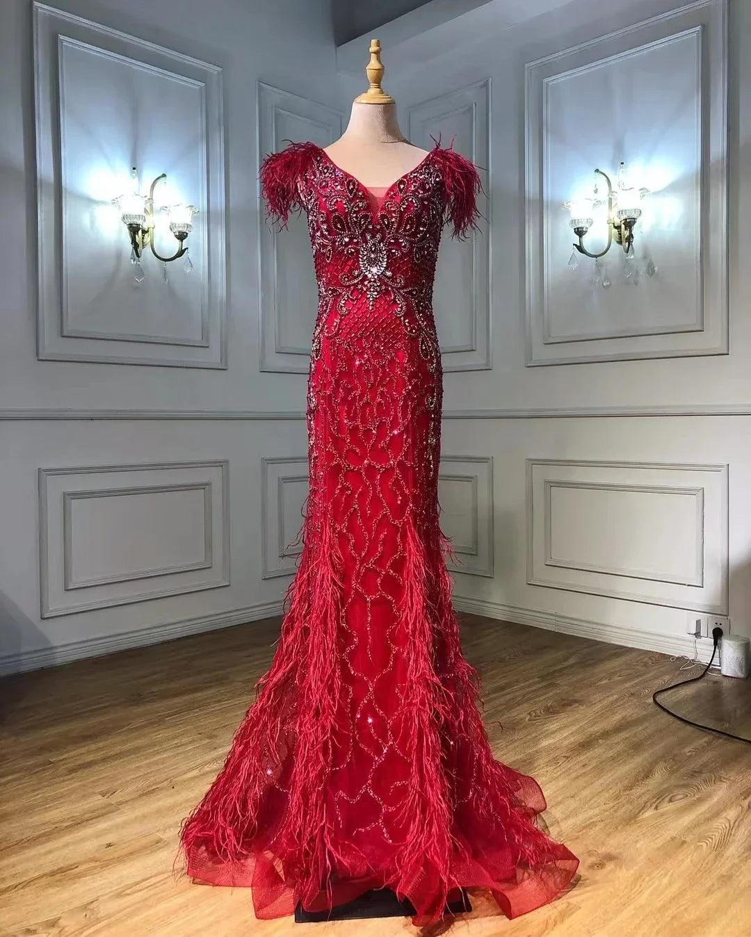 Serene Hill Champagne Mermaid Elegant Evening Dresses Diamond Feathers Sleeveless Formal Luxury Beaded LA70350