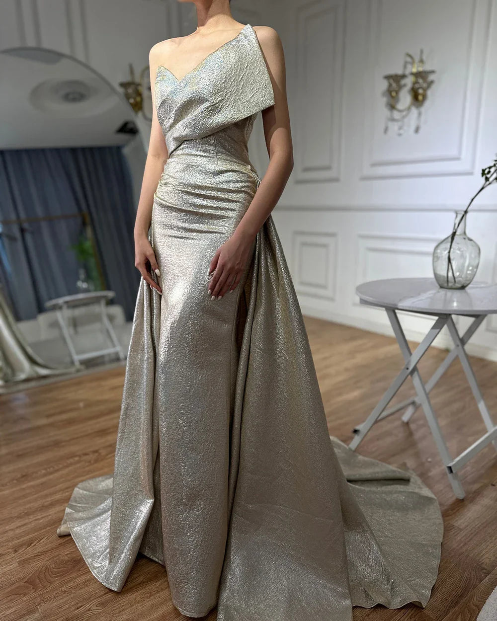 Luxury Dubai Customize Champagne Mermaid Evening Dress with Off Shoulder and Tie Design for Formal Occasion LA70626A