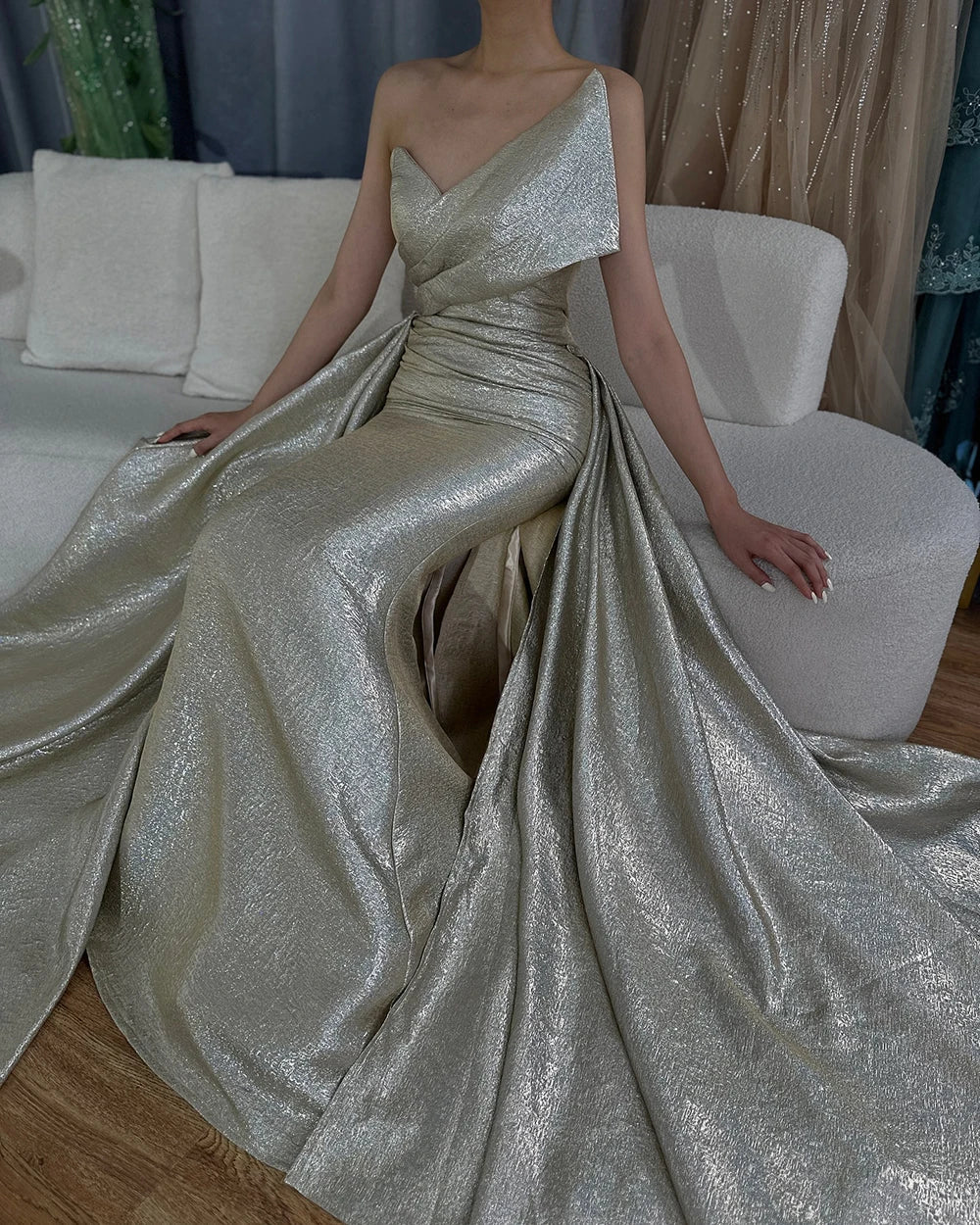 Luxury Dubai Customize Champagne Mermaid Evening Dress with Off Shoulder and Tie Design for Formal Occasion LA70626A