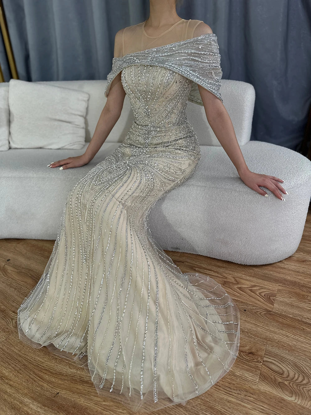 Luxury Dubai Saudi Arabic Silver Nude Beaded Mermaid Evening Dress Gown for Formal Occasion LA72800