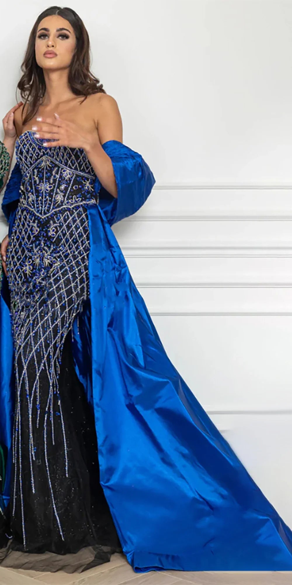 Luxury Dubai Nude Beaded Mermaid Evening Gown Off Shoulder Shawl Crystal Detailing for Formal Occasion LA72819