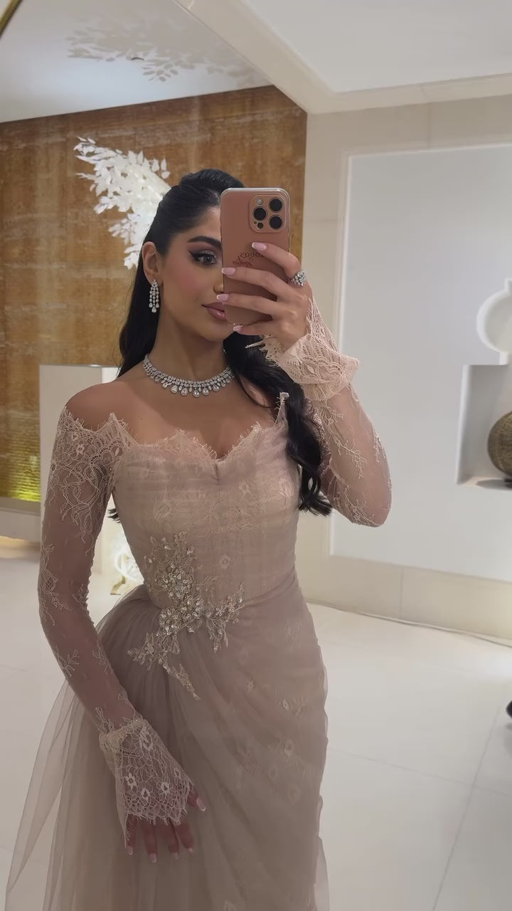 Luxury Light Pink Mermaid Lace Beaded Evening Dress LA72910