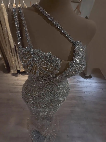 Luxury Silver Nude One Shoulder Pearls Beaded Gowns LA73371