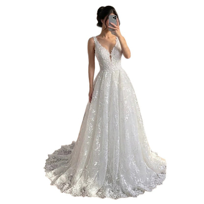 Luxury White Lace V-Neck Low Back Appliques A-Line Wedding Dress HA2541