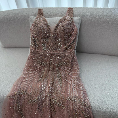On Sale  no return no refund Rose Gold A-Line V-Neck Luxury Sexy Evening Dresses 2025 Pearls Crystal Long Sleeves Fromal Gown Serene Hill LA70287
