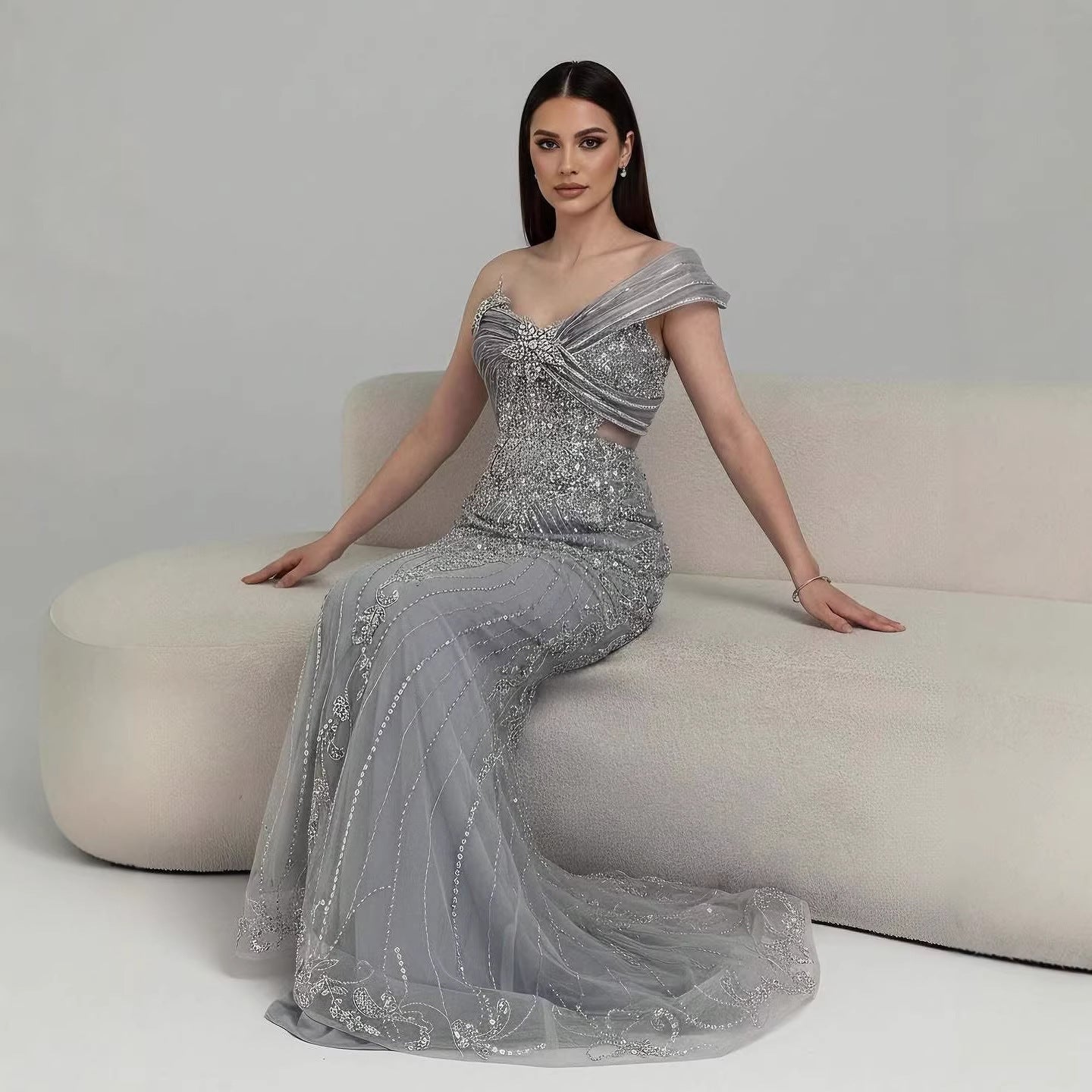 Luxury Grey One Shoulder Beaded Mermaid Evening Dress LA71652B