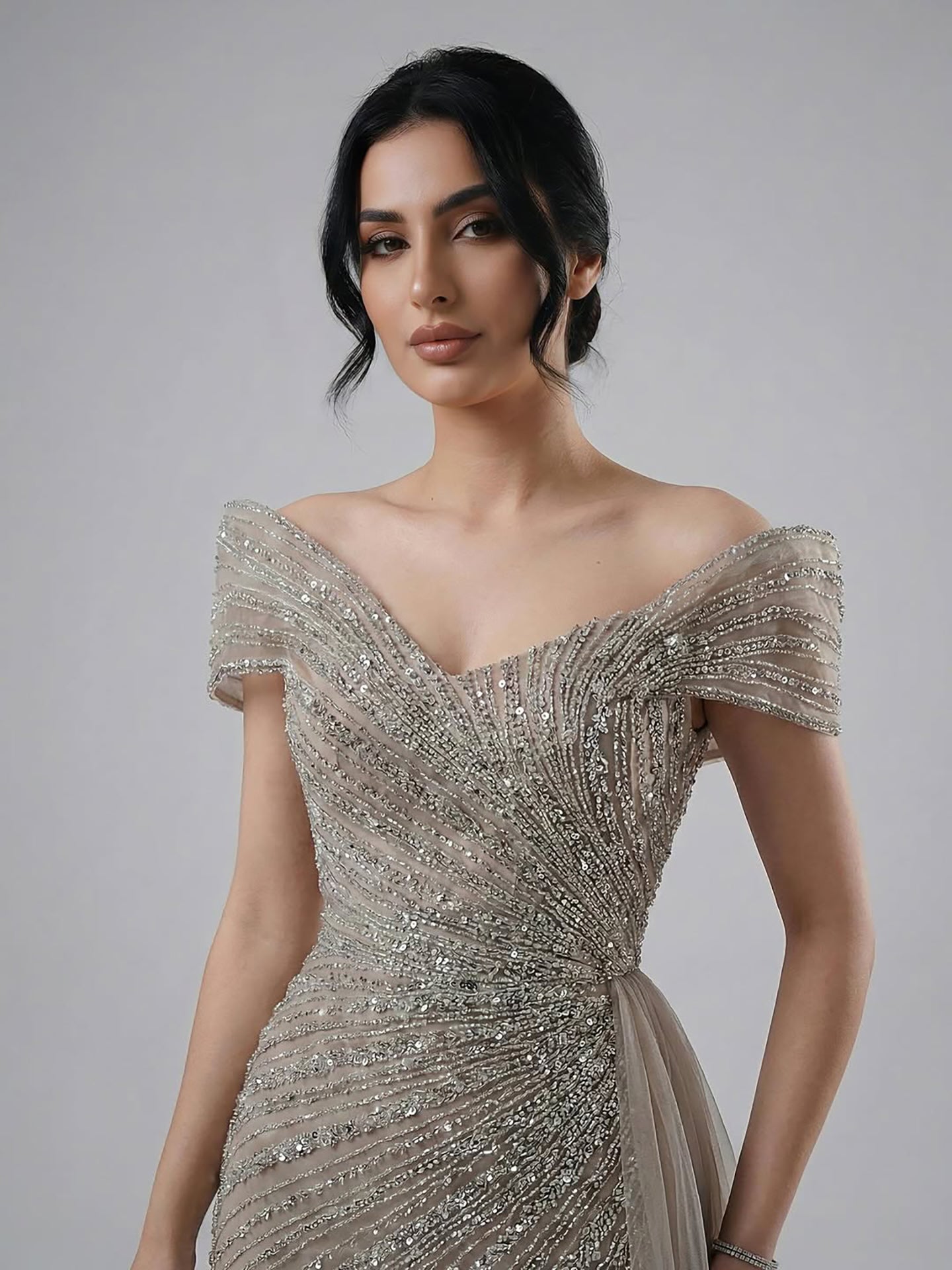 Luxuriöses, nudefarbenes Meerjungfrauen-Abendkleid mit elegantem Perlenbesatz und Glitzer, inklusive Rock, LA71686A 