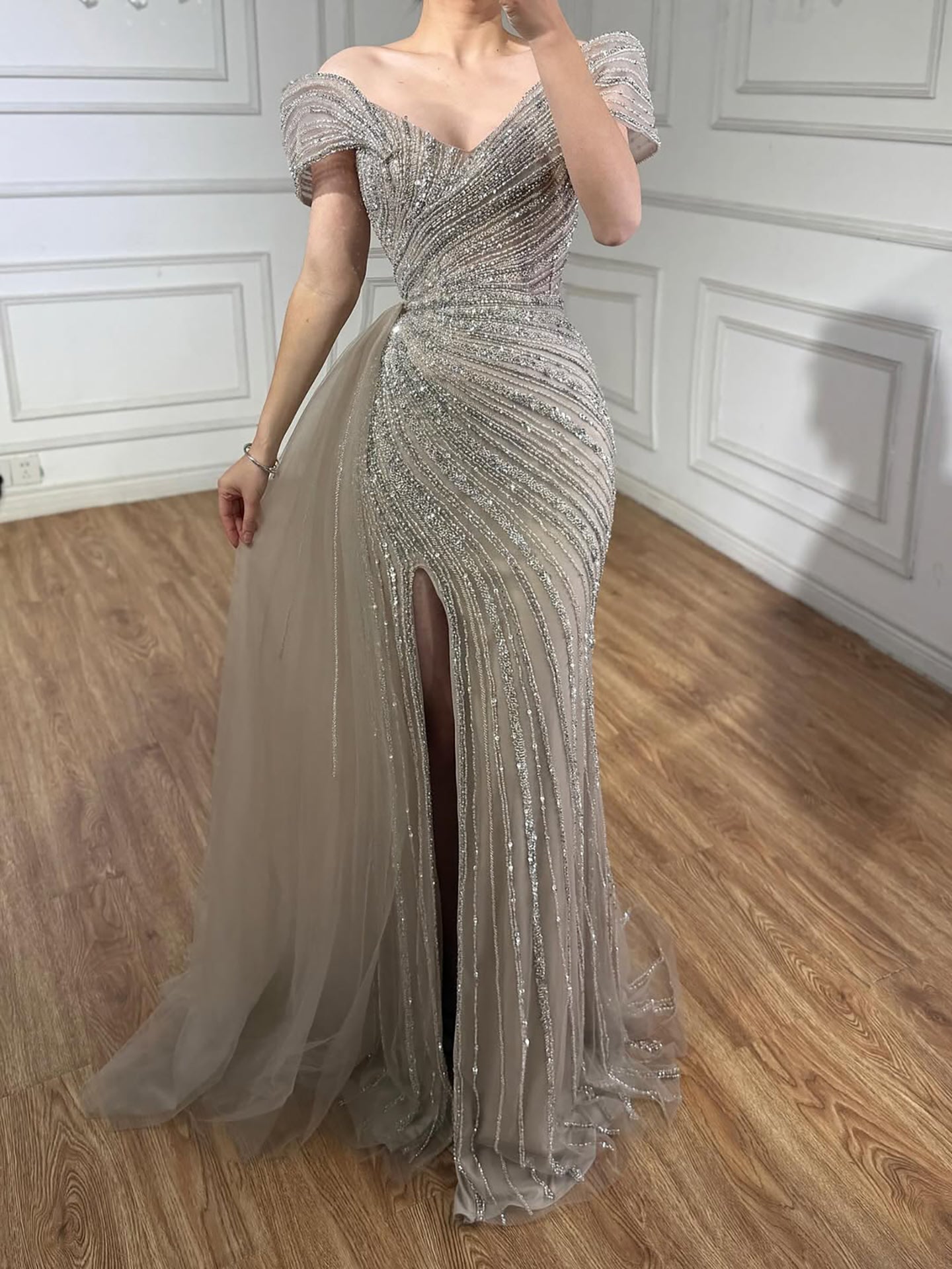 Luxuriöses, nudefarbenes Meerjungfrauen-Abendkleid mit elegantem Perlenbesatz und Glitzer, inklusive Rock, LA71686A 