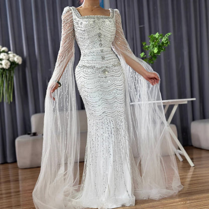 Luxuriöses, perlenbesetztes Karamell-Abendkleid mit Cape-Ärmeln LA72604