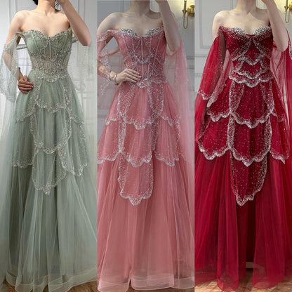 Luxuriöses arabisches Abendkleid in A-Linie mit Perlenbesatz und Cape, Salbeigrün, LA72605A