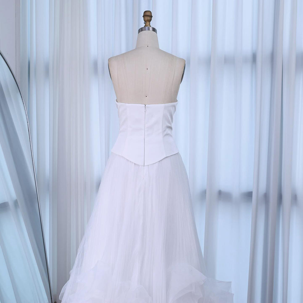 Elegantes Abendkleid in Salbeigrün mit 3D-Blumen in A-Linie LA72913