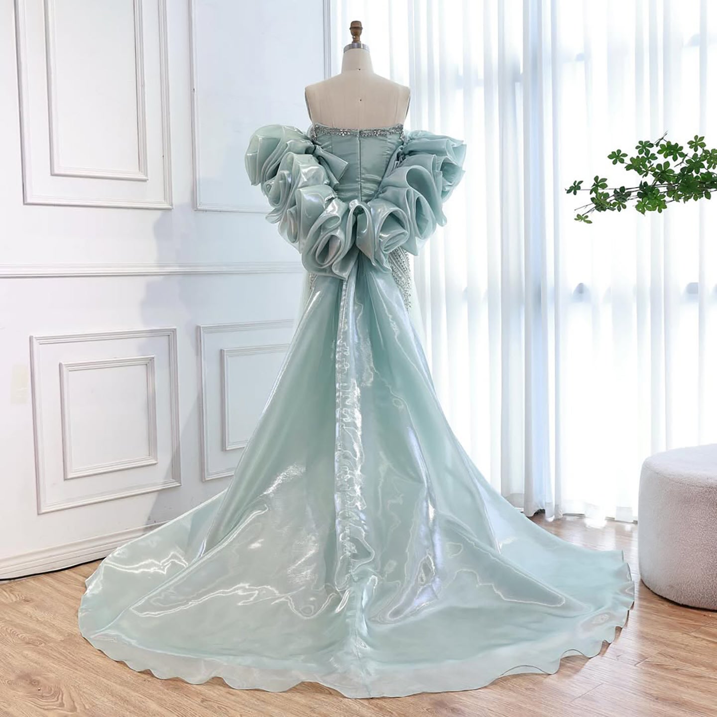 Luxury Sage Green Beaded Mermaid Evening Dress with Balloon Sleeves LA73201