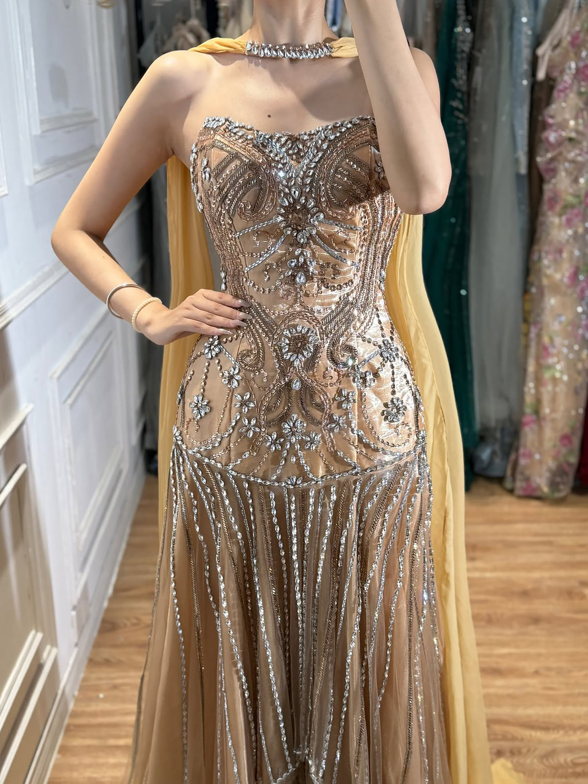 Luxury Gold Diamond Evening Dress with Cape for Wedding Party LA73224