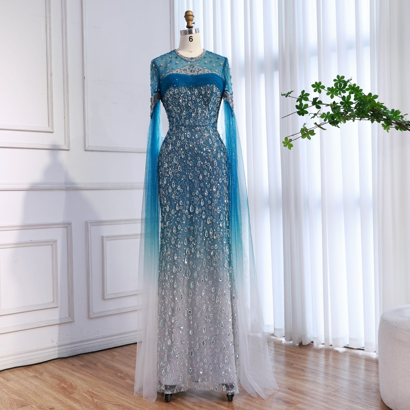 Luxury Arabic Gradient Green Mermaid Evening Dress With Cape LA73414