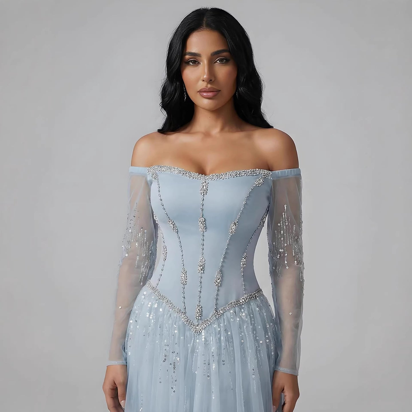 Luxuriöses arabisch-blaues schulterfreies A-Linien-Abendkleid mit Perlenbesatz und Ärmeln LA73464