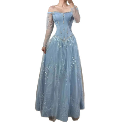 Luxuriöses arabisch-blaues schulterfreies A-Linien-Abendkleid mit Perlenbesatz und Ärmeln LA73464