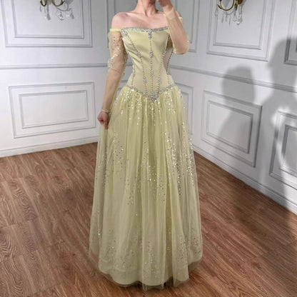 Luxuriöses arabisch-blaues schulterfreies A-Linien-Abendkleid mit Perlenbesatz und Ärmeln LA73464