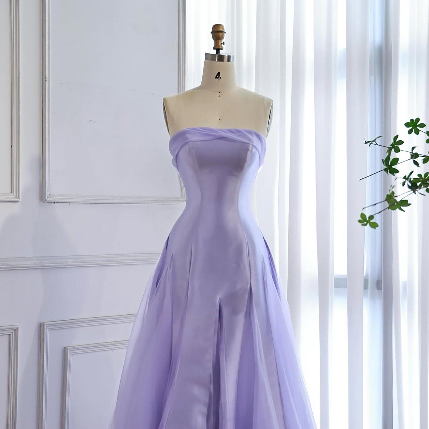 Luxury Lilac Strapless A-Line Tulle Evening Dress LA73475