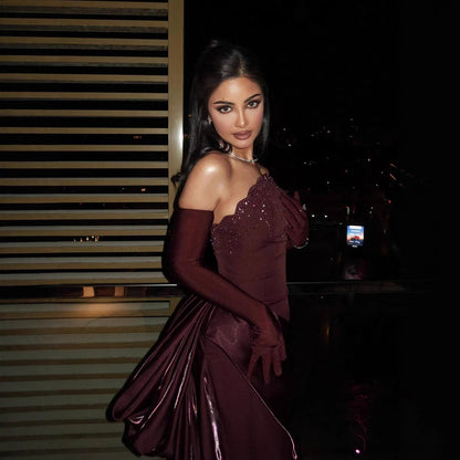 Luxury Wine Red Strapless Beaded Evening Dress With Skirt With Gloves LA73528
