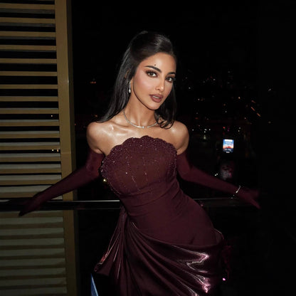 Luxury Wine Red Strapless Beaded Evening Dress With Skirt With Gloves LA73528