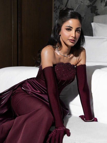 Luxury Wine Red Strapless Beaded Evening Dress With Skirt With Gloves LA73528