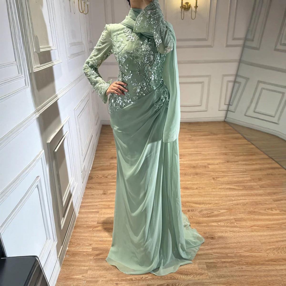 Luxury Sage Green Lace Appliques Evening Dress Long Sleeves LA73626