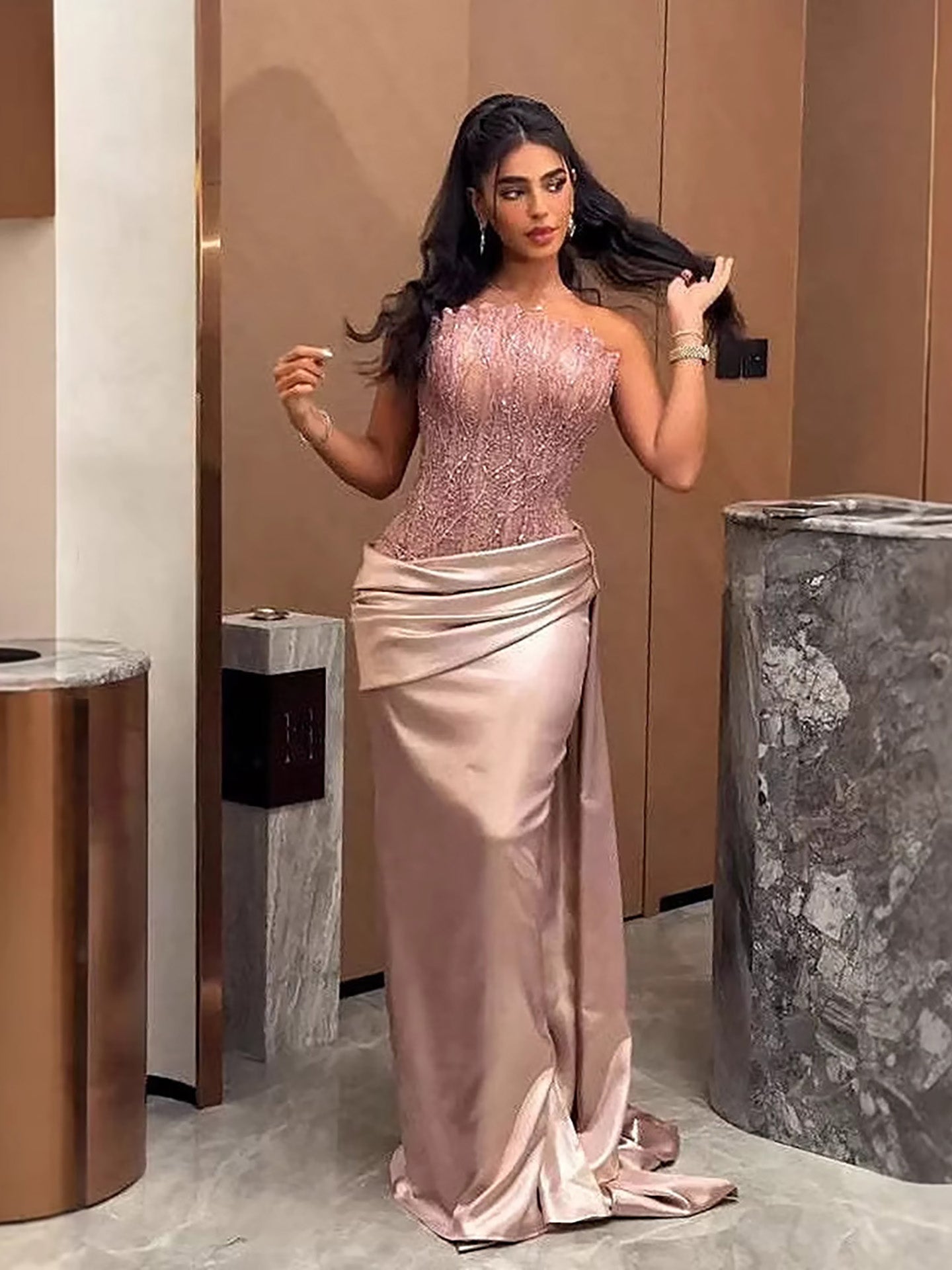 Luxury Pink Beaded Strapless Mermaid Evening Dress LA73628