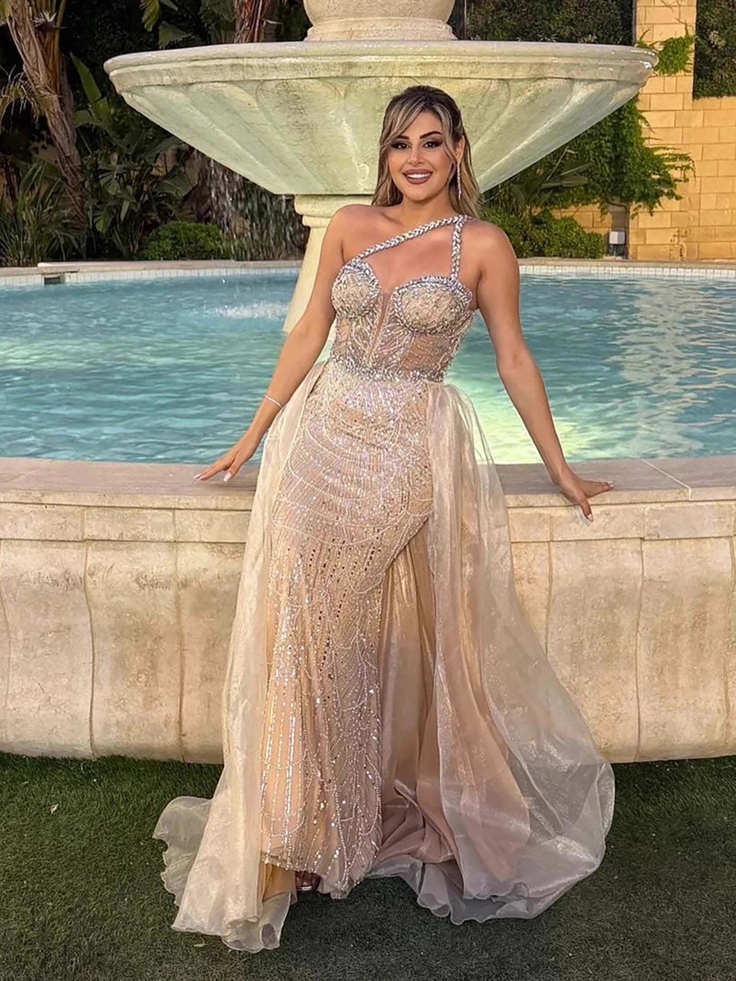 Luxury Nude One Shoulder Beaded Mermaid Evening Dress LA73358