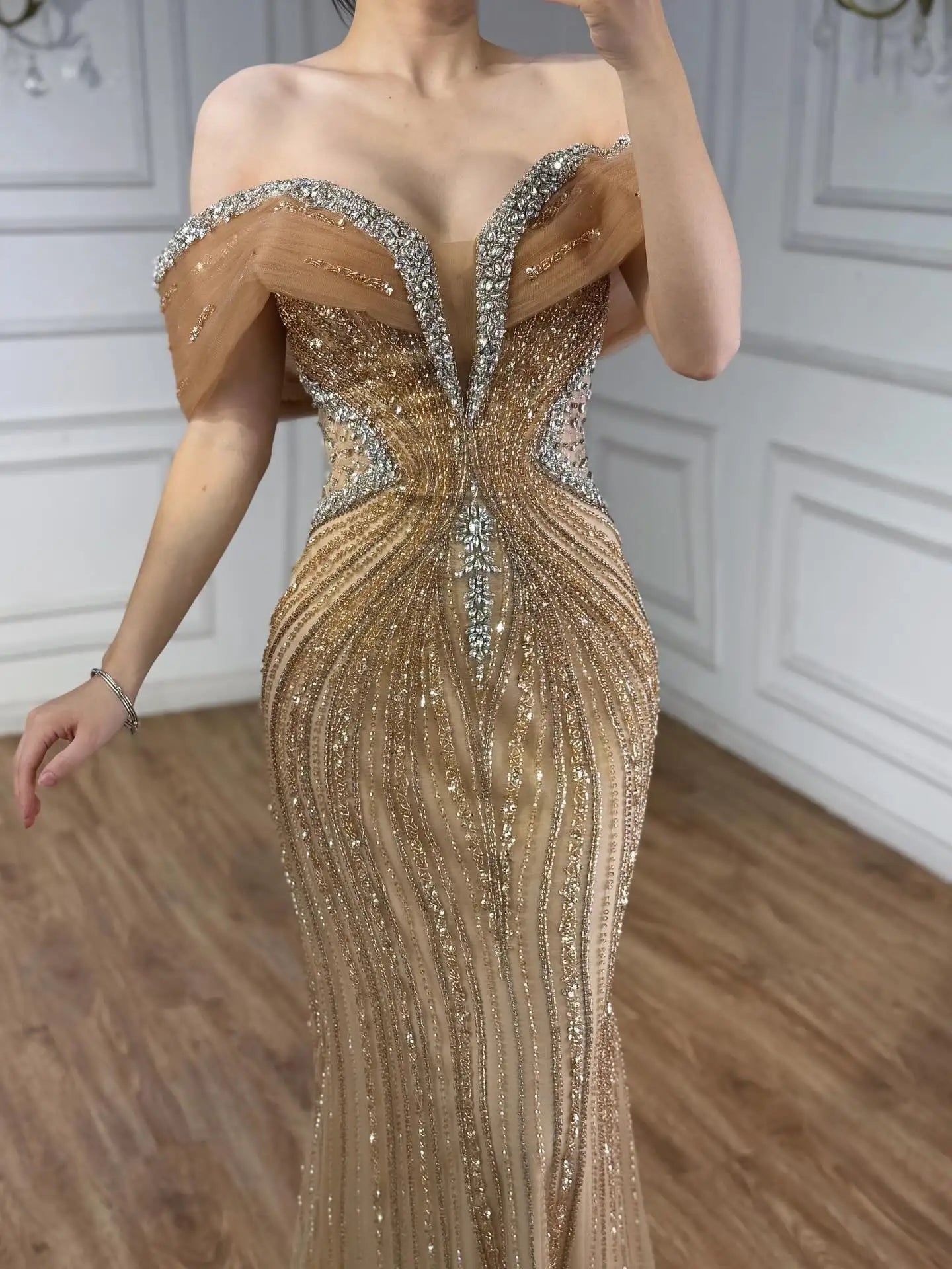 Luxury Saudi Arabic Gold Luxury Crystal Beaded Mermaid Evening Dress LA73142A