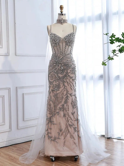 Luxuriöses Abendkleid, grau, perlenbesetzt, mit Cape, Ballkleid LA73342