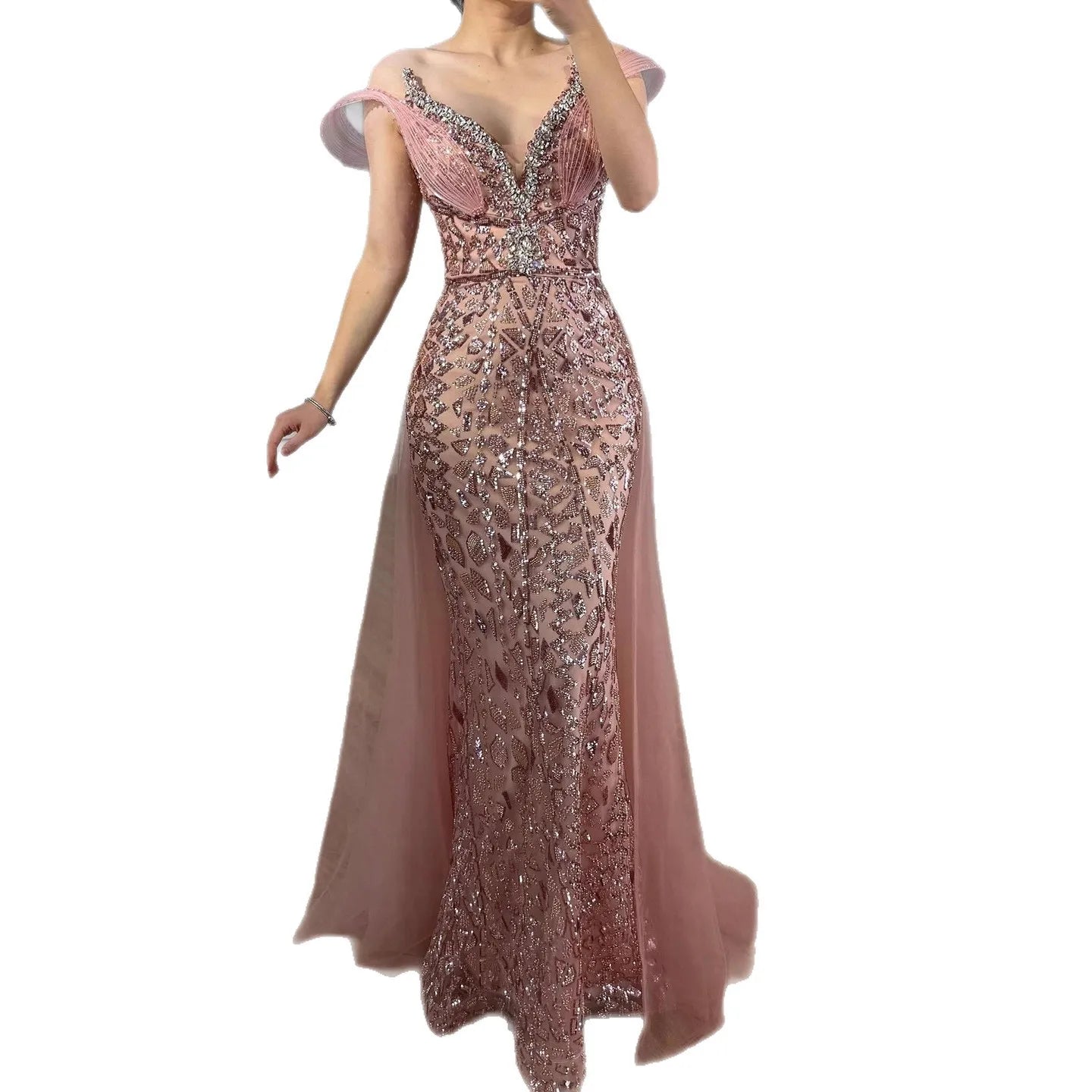 فستان سهرة وردي مطرز من سيرين هيل مكشوف الكتفين LA73413