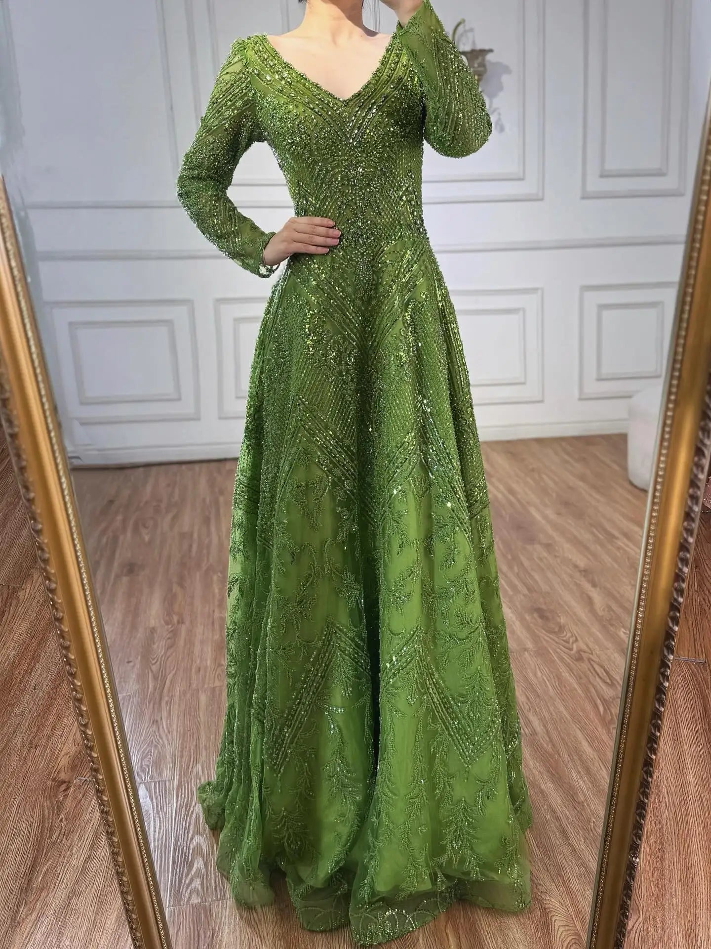 Luxury Lime Green Lace Beaded Long Sleeve Evening Dress LA73324