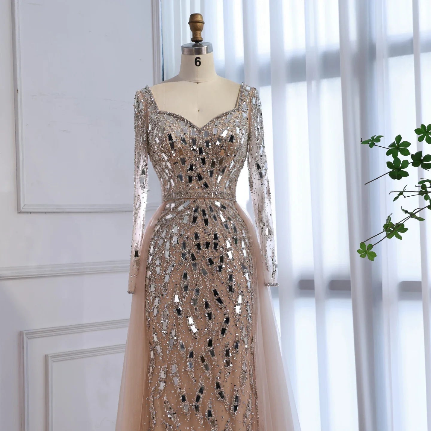 Luxury Arabic Nude Long Sleeve Mermaid Evening Dress LA73113A