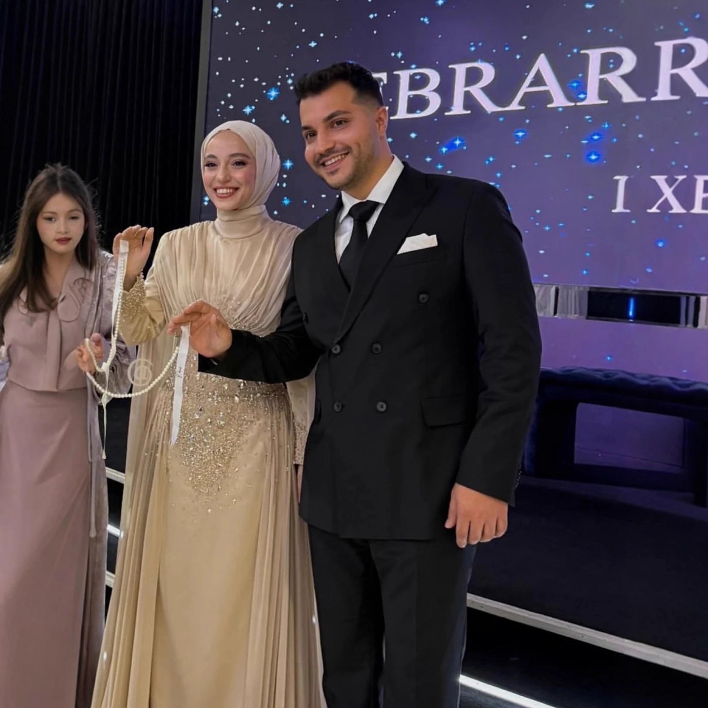 Luxury Caramel Crystal Beaded Mermaid Muslim Evening Dress LA73427