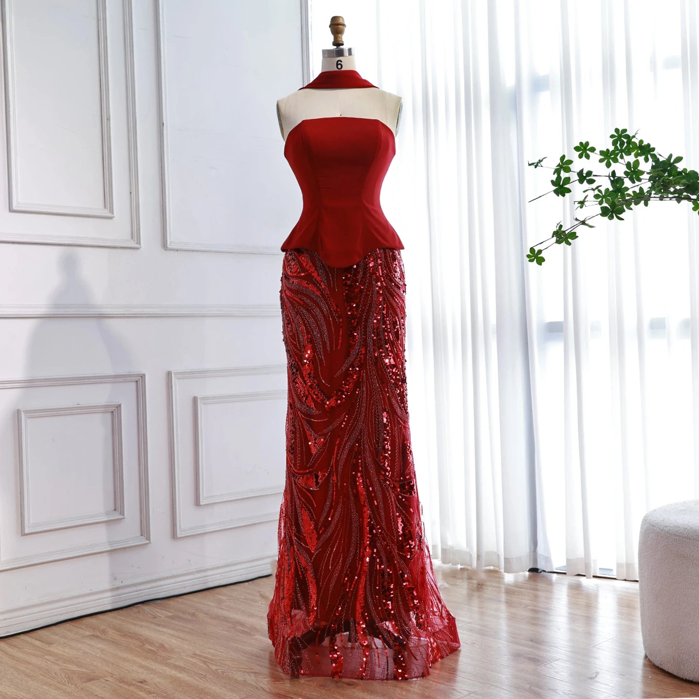 Luxuriöses weinrotes Meerjungfrauen-Abendkleid mit Handschuhen LA73050E