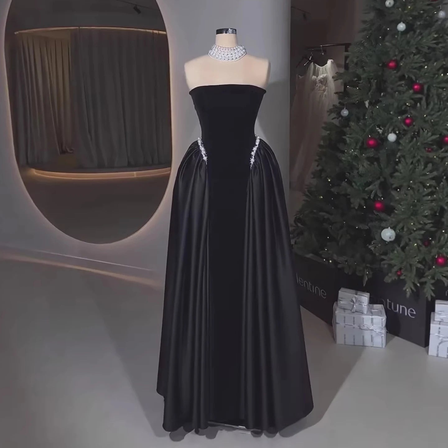 Luxury Navy Blue Mermaid Pearls Evening Dress Gowns With Skirt LA73351