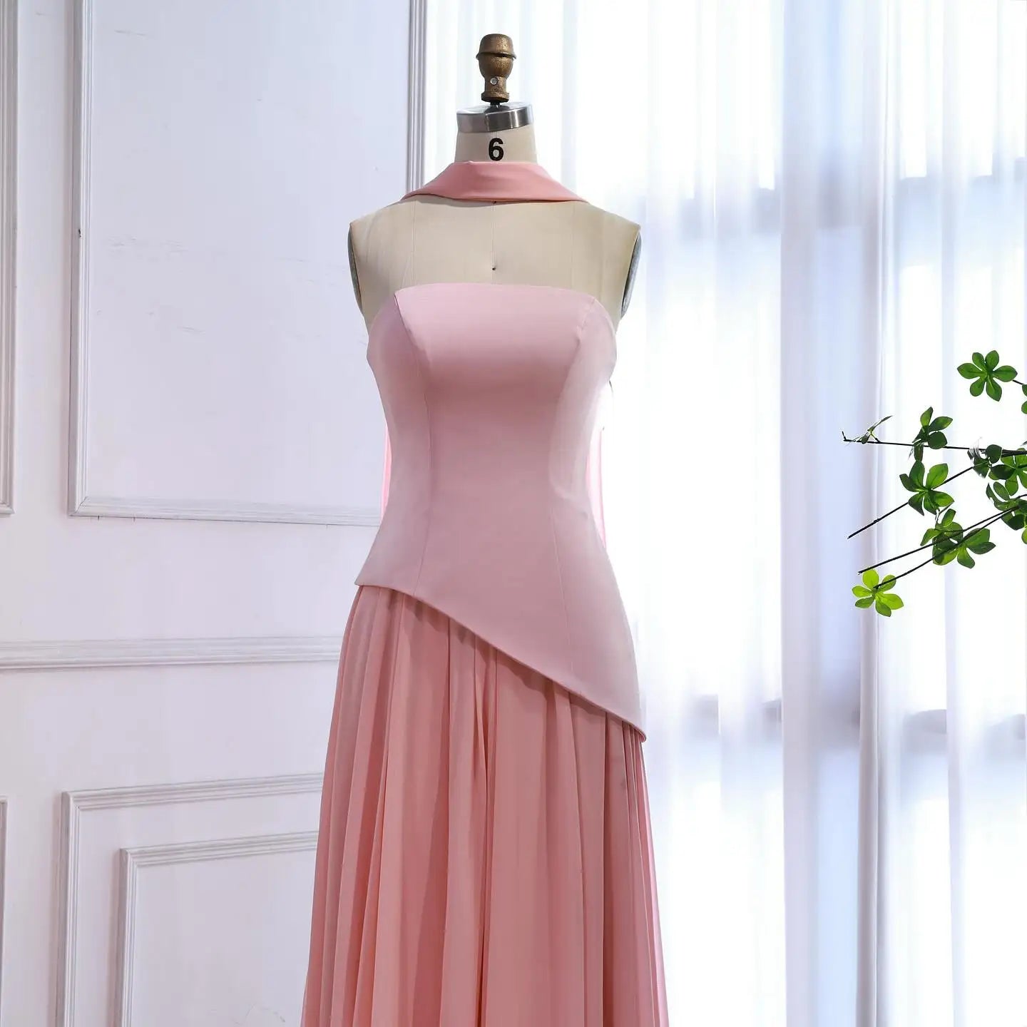 Luxury Lilac   Elegant Evening Dress Flowing Skirt LA73165