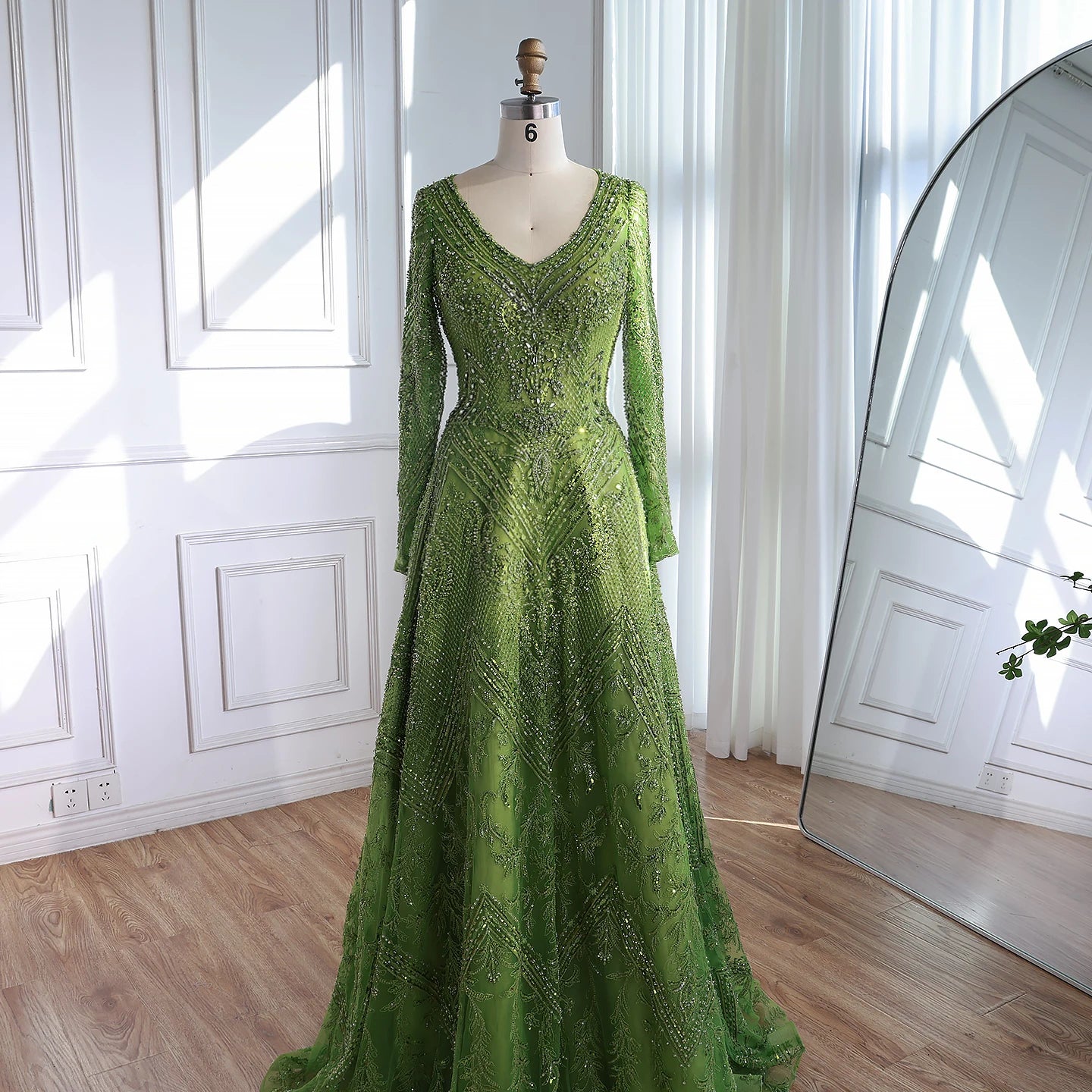 Luxury Lime Green Lace Beaded Long Sleeve Evening Dress LA73324