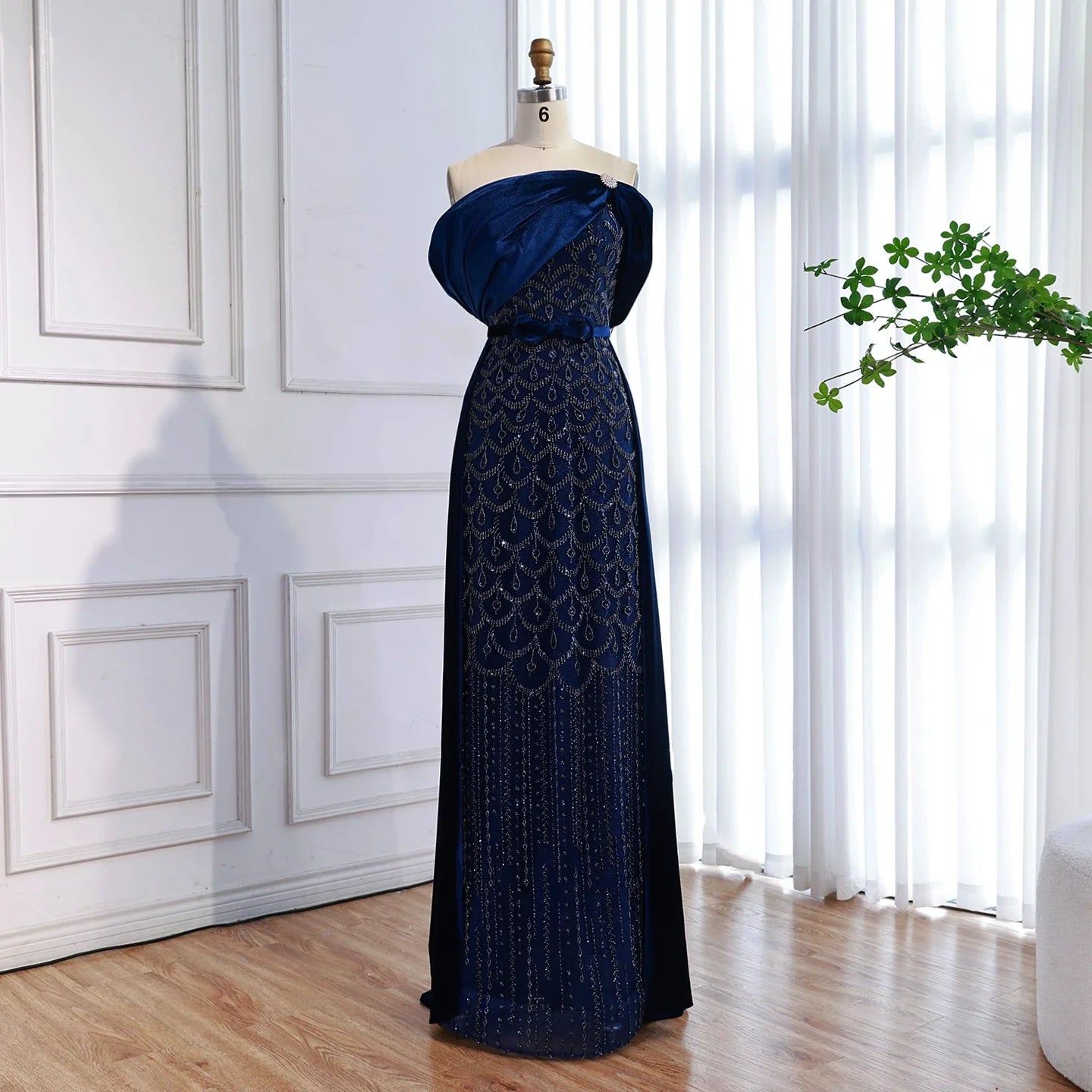 Luxury Arabic Navy Blue Evening Dress LA73416